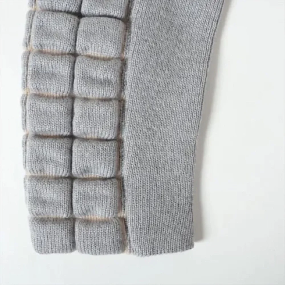 Authentic CHANEL Chocolate bar gray wool turtleneck knit sweater size 38